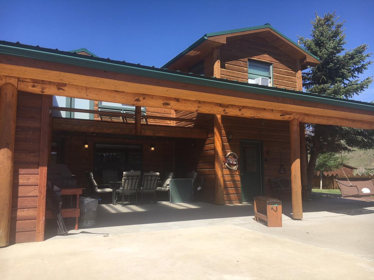 Yellowstone Valley Vacation Lodge Cody Exterior foto